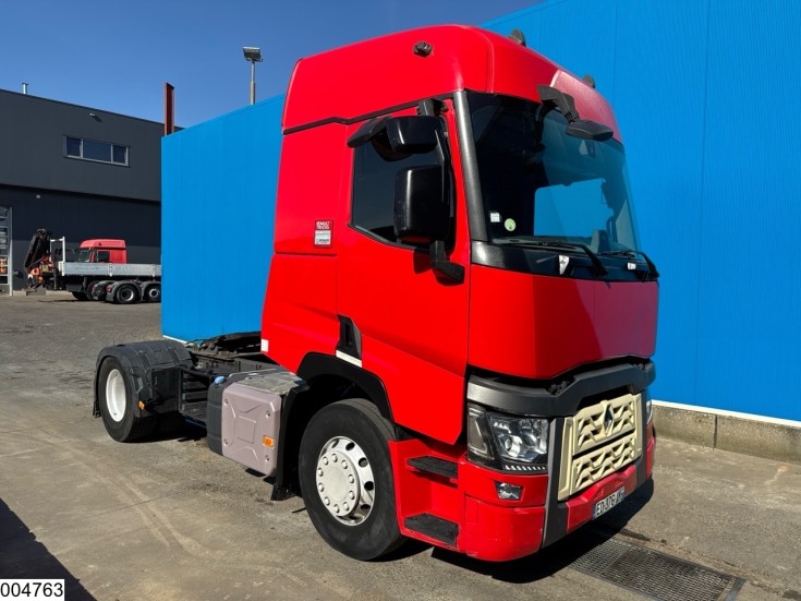 Renault T 440