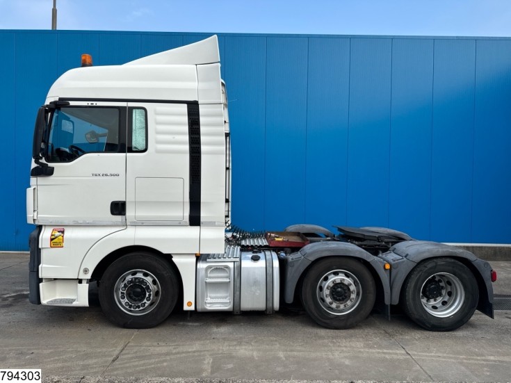 MAN TGX 26 500