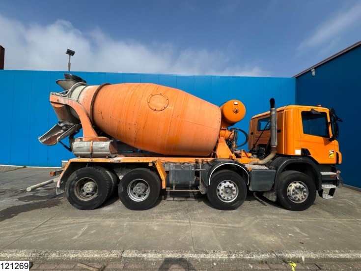 Scania P 380