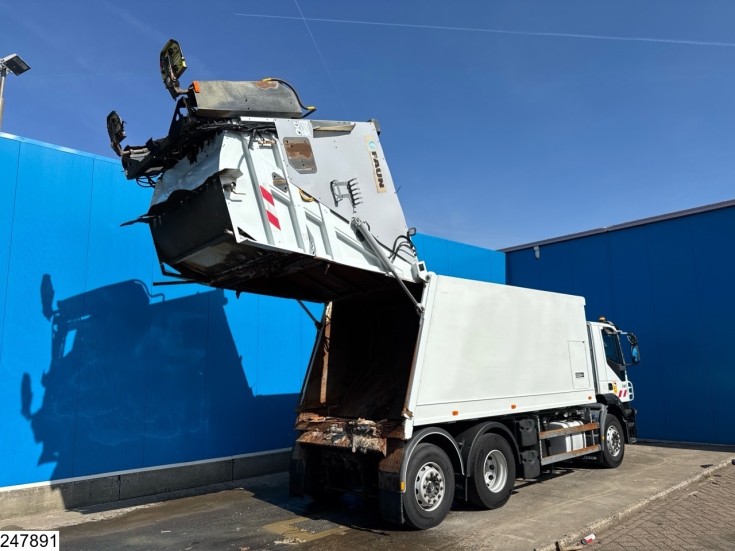 Iveco Stralis 330