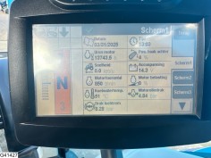 New Holland T 7060