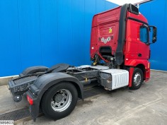 Mercedes Actros 1845