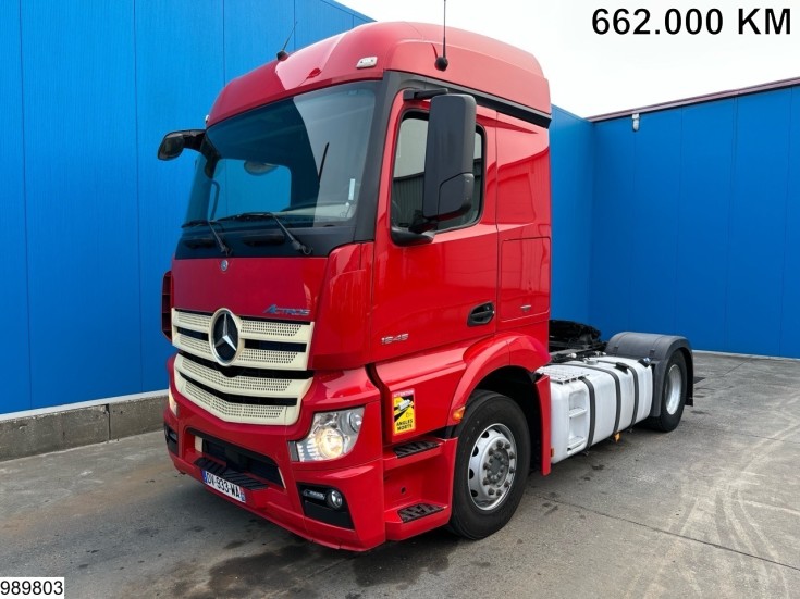 Mercedes Actros 1845