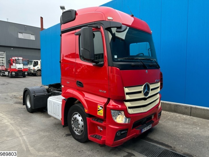 Mercedes Actros 1845