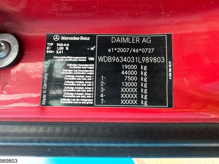 Mercedes Actros 1845