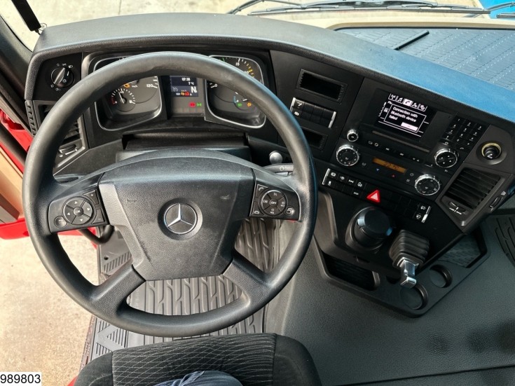 Mercedes Actros 1845
