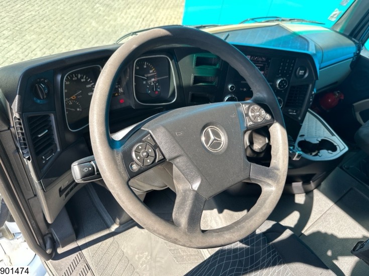 Mercedes Actros 1843