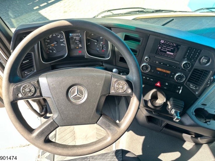 Mercedes Actros 1843