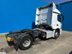 Mercedes Actros 1843