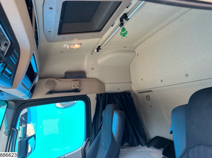 Mercedes Actros 1843