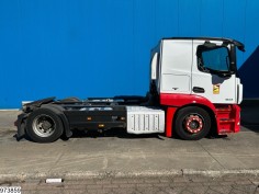 Mercedes Actros 1843
