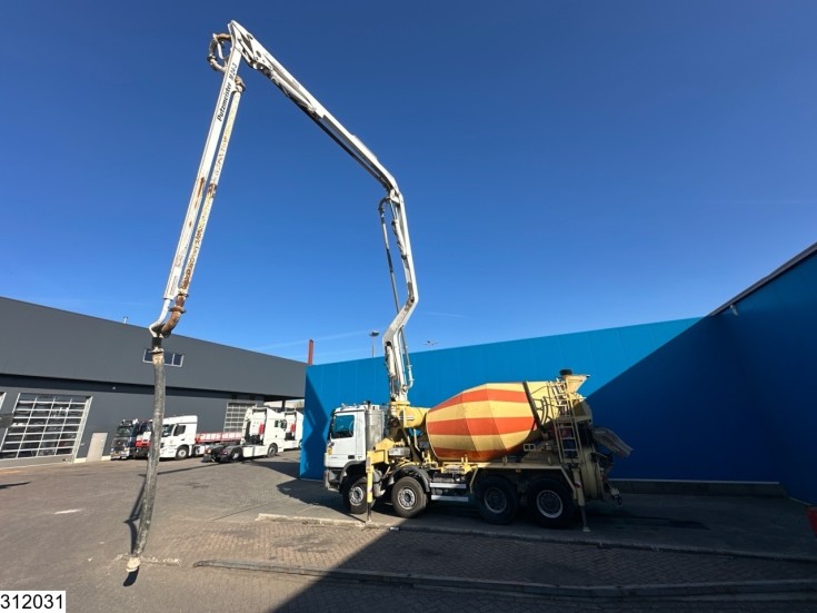 Mercedes Actros 3244