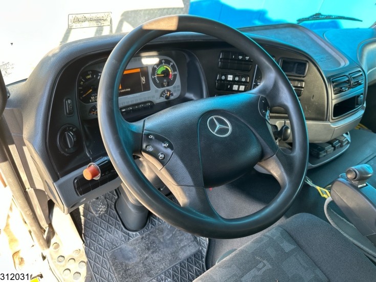 Mercedes Actros 3244
