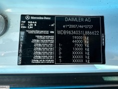 Mercedes Actros 1843