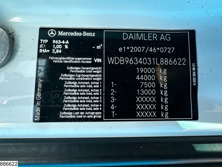 Mercedes Actros 1843