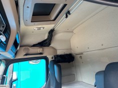Mercedes Actros 1843