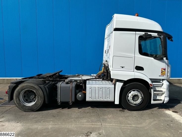 Mercedes Actros 1843
