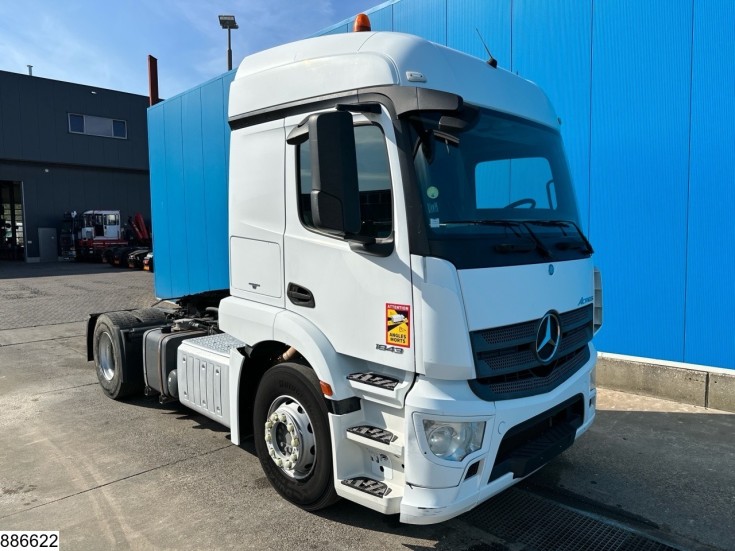 Mercedes Actros 1843