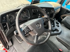 Mercedes Actros 1843