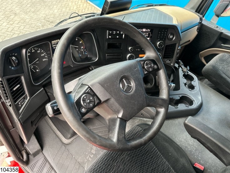 Mercedes Actros 1843