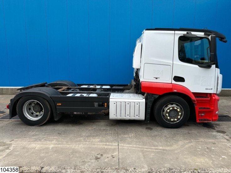Mercedes Actros 1843