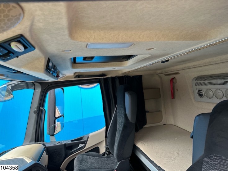 Mercedes Actros 1843