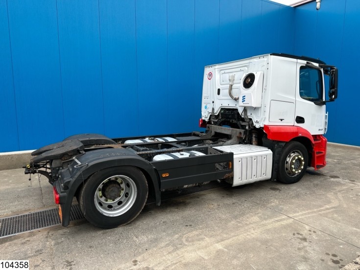Mercedes Actros 1843