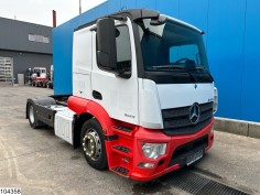 Mercedes Actros 1843