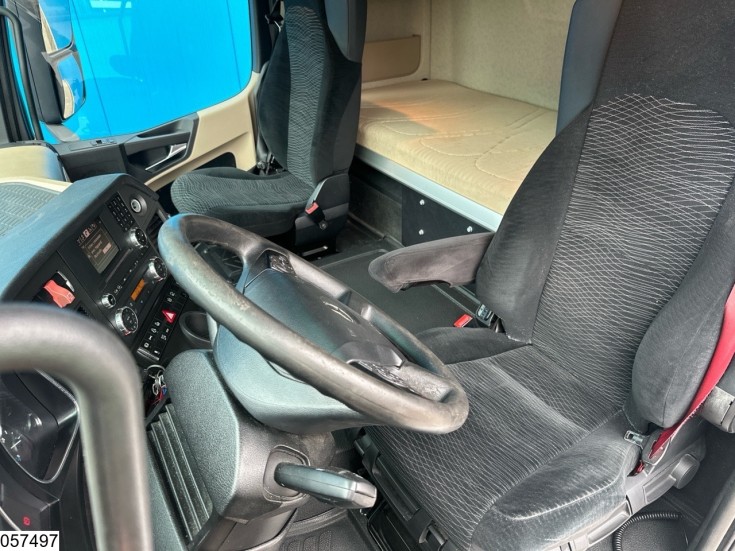 Mercedes Actros 1843