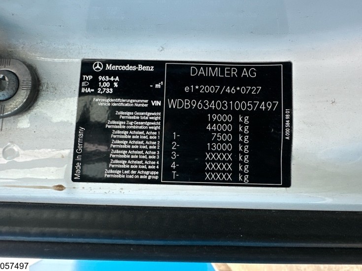 Mercedes Actros 1843