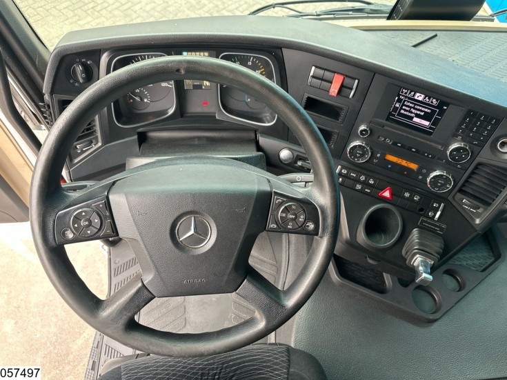 Mercedes Actros 1843