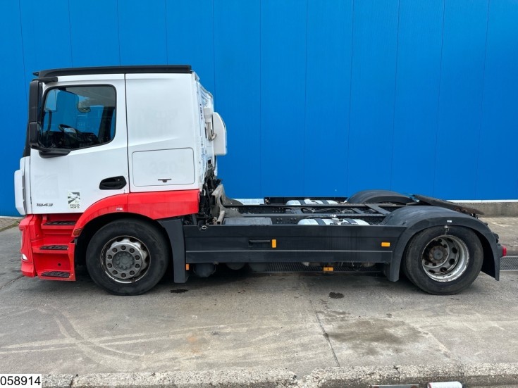 Mercedes Actros 1843