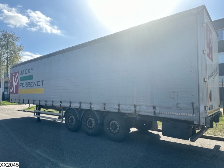 Fruehauf Tautliner
