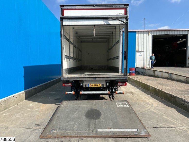 Volvo FM 330