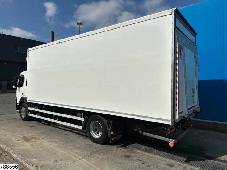 Volvo FM 330