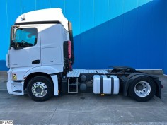 Mercedes Actros 1843