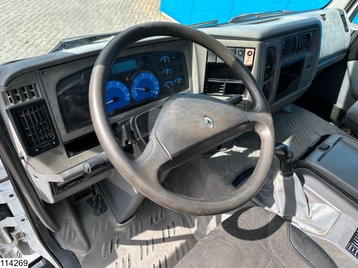 Renault Premium 270