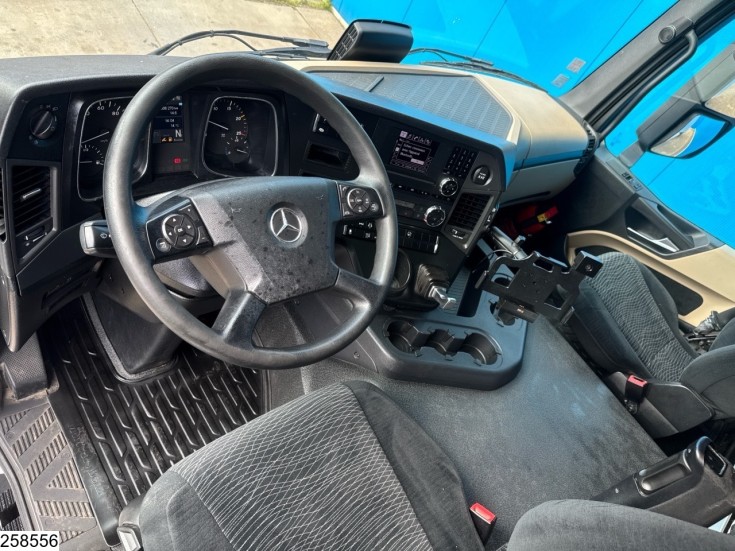 Mercedes Actros 1843