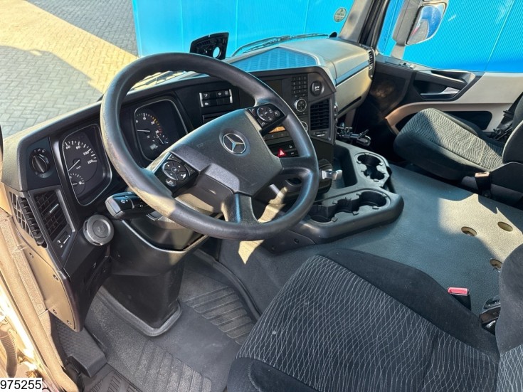Mercedes Actros 1843