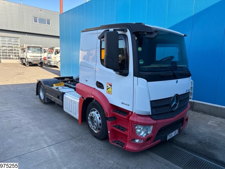 Mercedes Actros 1843