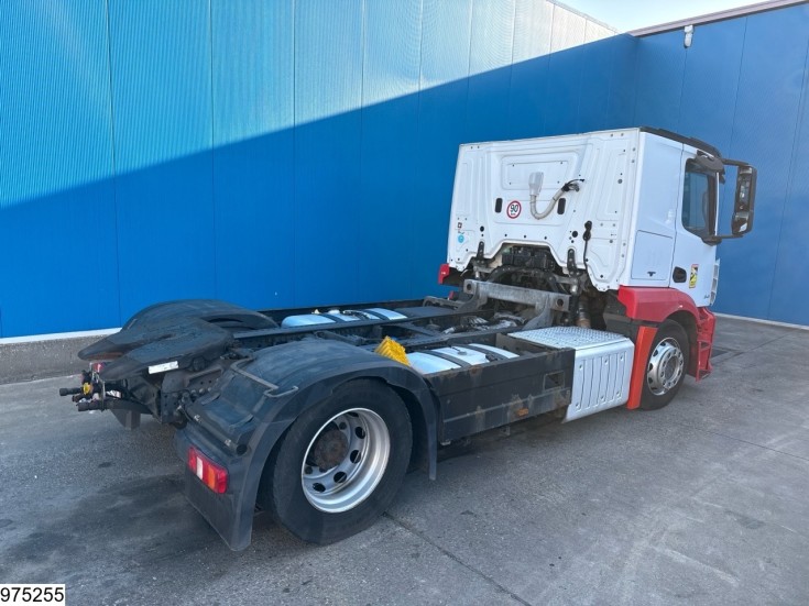 Mercedes Actros 1843