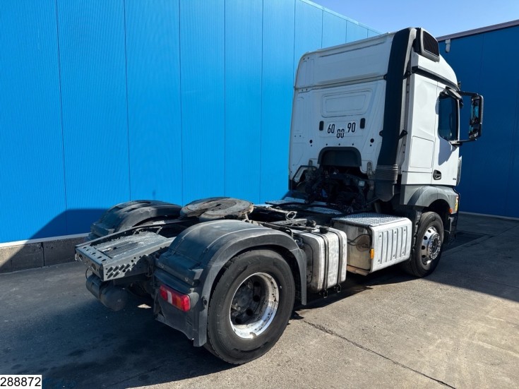 Mercedes Actros 1846
