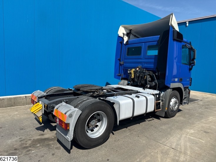 Mercedes Actros 1836