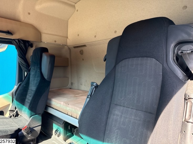 Mercedes Actros 1845