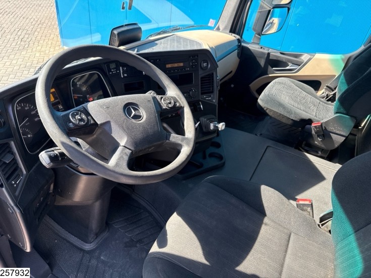 Mercedes Actros 1845