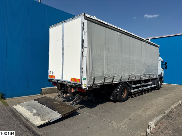 Scania P 270