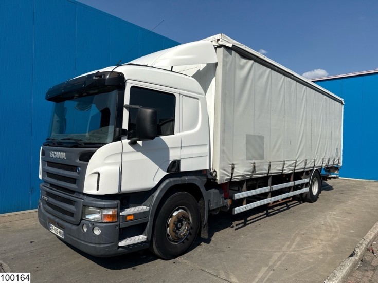 Scania P 270