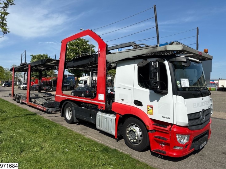 Mercedes Actros 1843