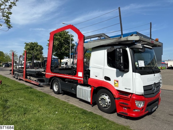 Mercedes Actros 1843