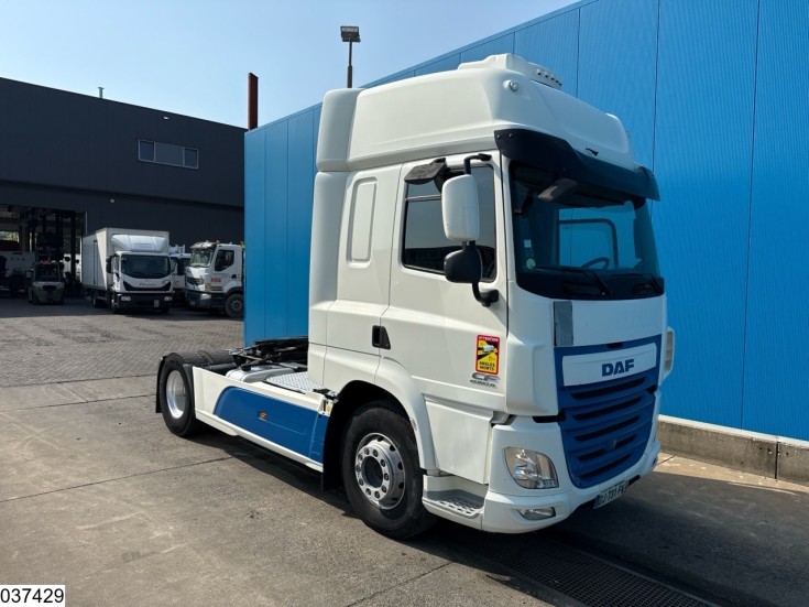 DAF CF 460